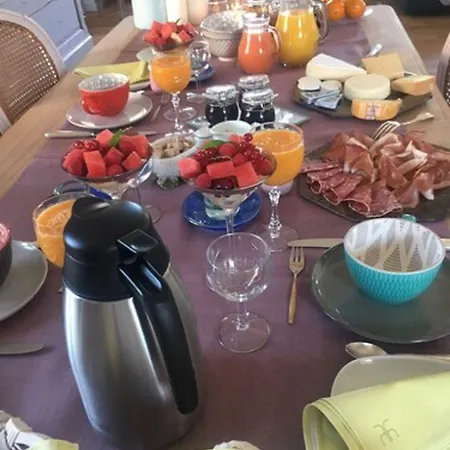 ベッド・アンド・ブレックファスト D'hotes 