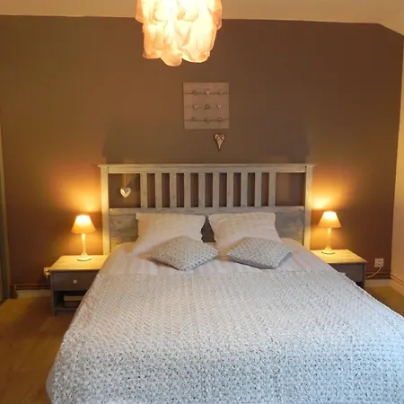 ベッド・アンド・ブレックファスト D'hotes 